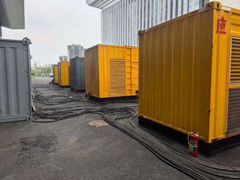 石楼不同季节柴油发电机组保养有哪些注意事项?